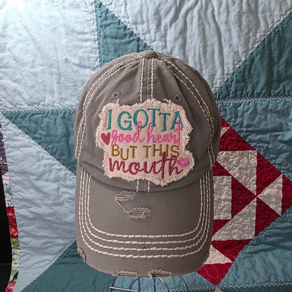 KBETHOS Vintage I Gotta Good Heart But This Mouth Distressed Sassy Baseball Cap
